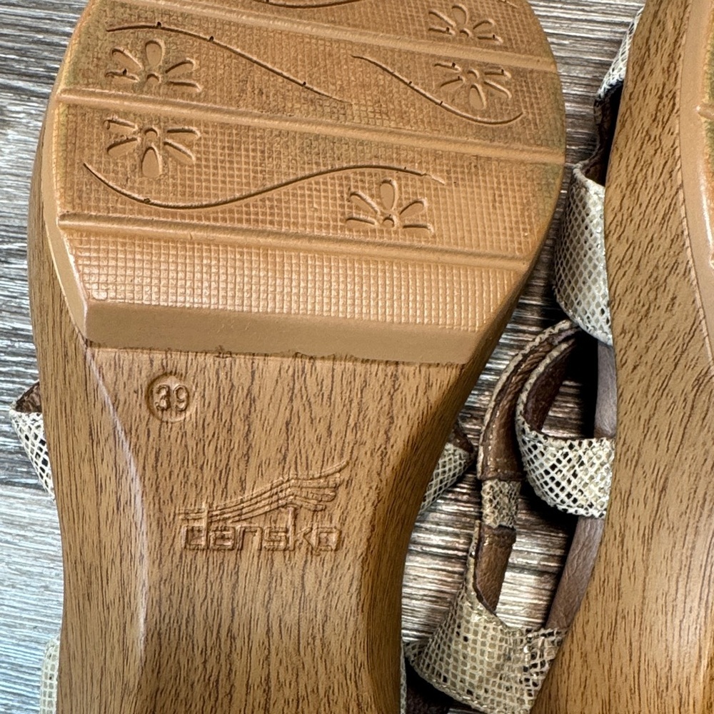 Dansko Beige Snakeskin Strappy Sandals woman’s 39 (j87) - Picture 7 of 8